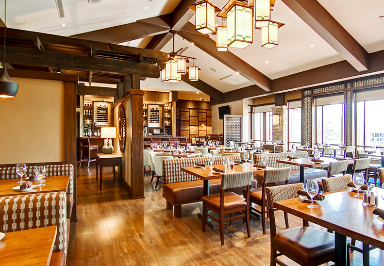 Dining - DoubleTree Fallsview Resort & Spa by Hilton - Niagara Falls